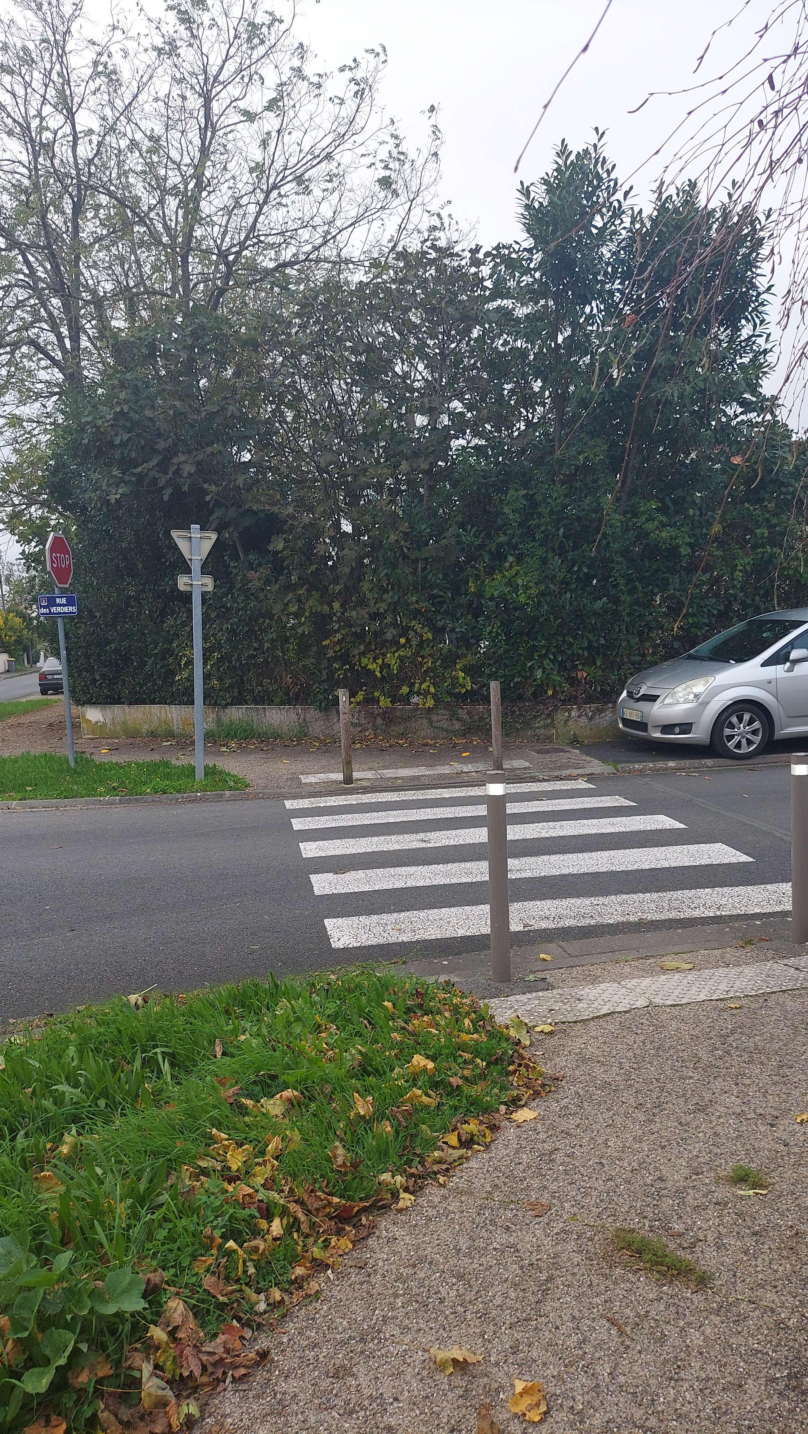 Stationnement trottoir 