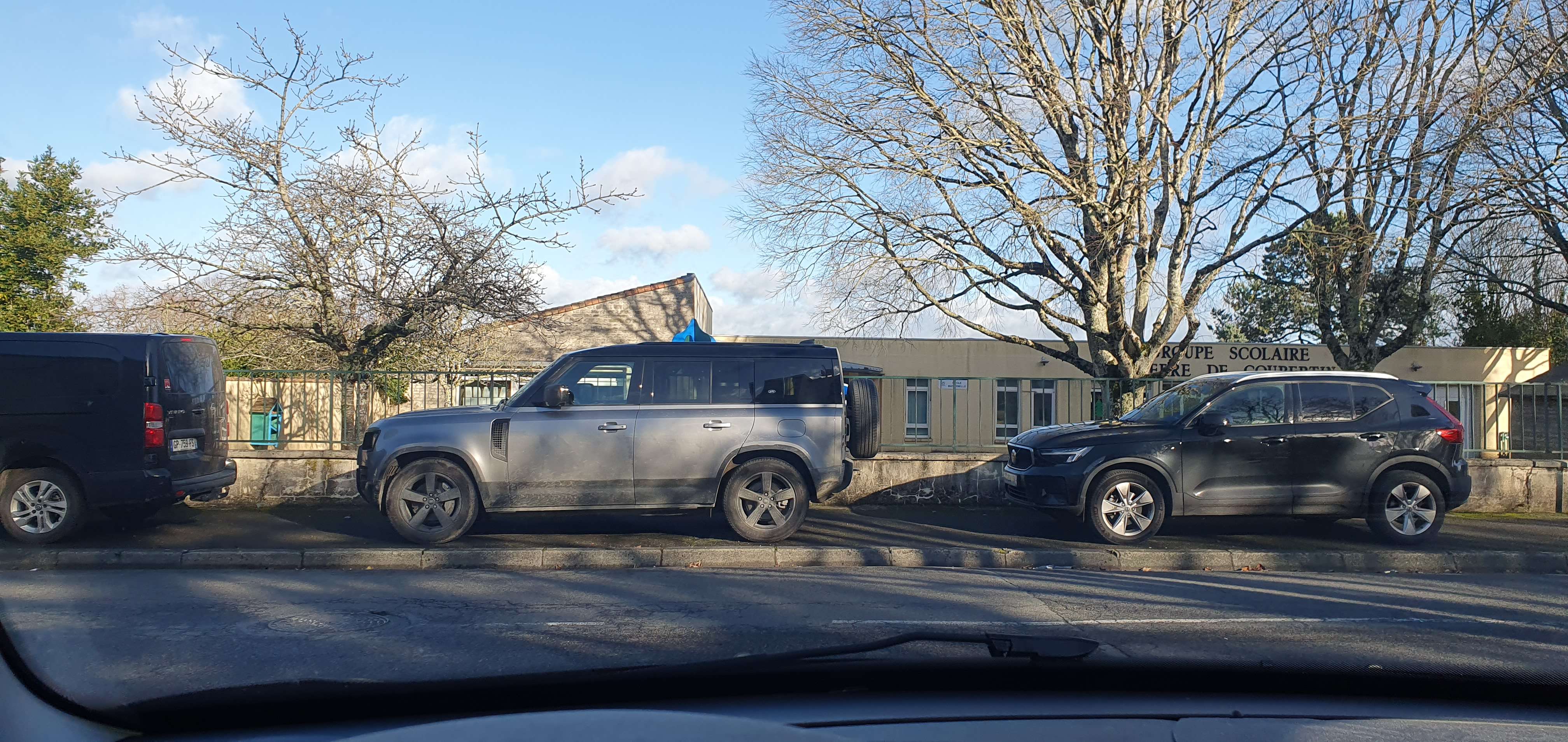 Stationnement sur trottoir