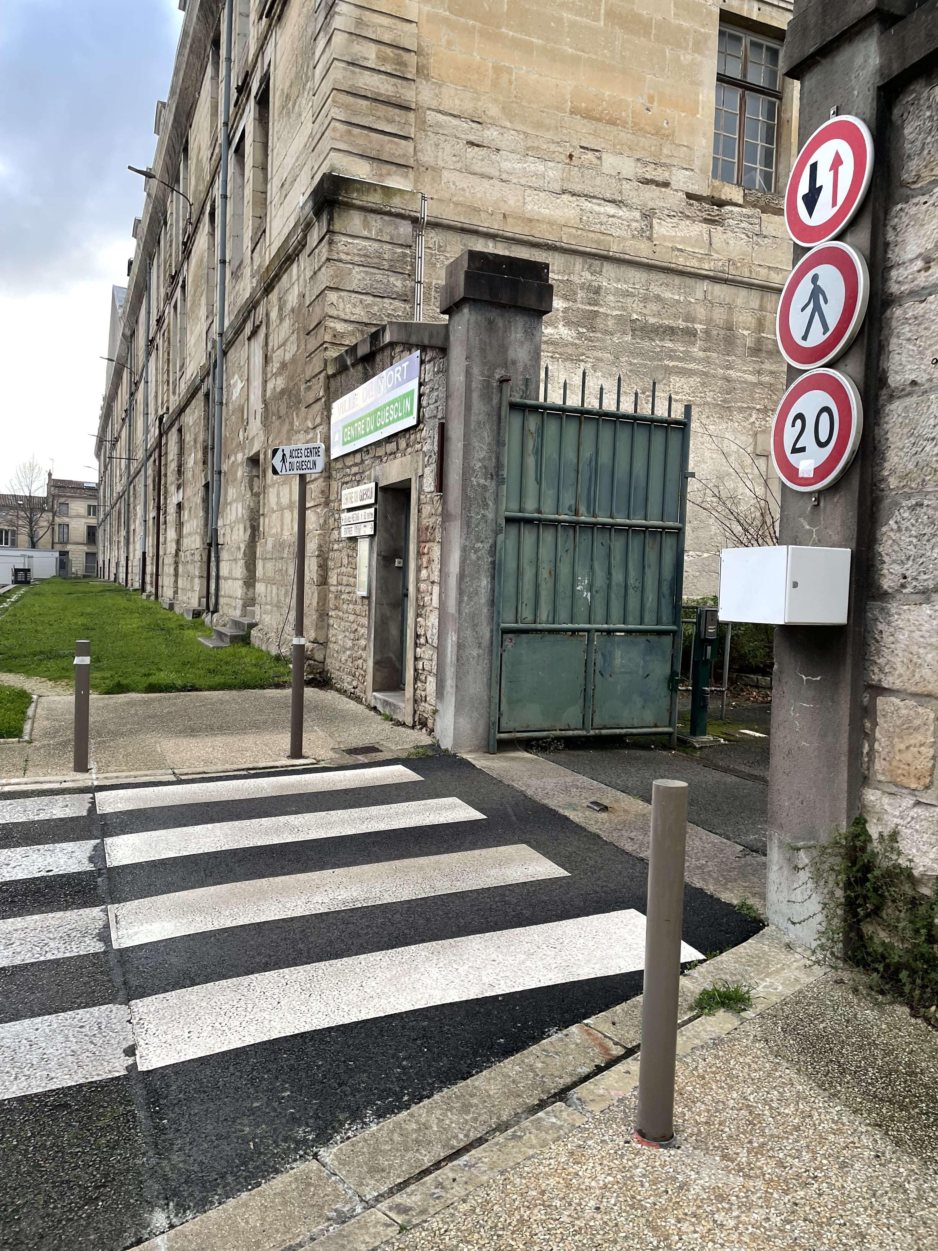 PIETONS EN  DANGER